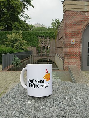 Die Veranstaltungsreihe "Auf einen Kaffee mit..." geht weiter. Foto:VHS Delmenhorst